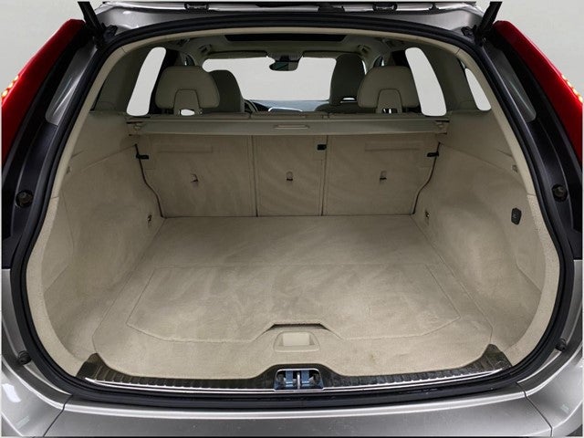 2015 Volvo XC60 SPORT UTILITY