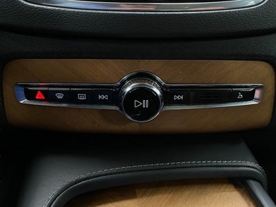 2020 Volvo XC90 T6 AWD Inscription 6 Passenger