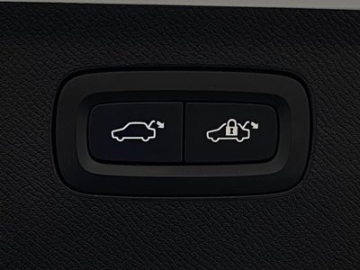 2020 Volvo XC90 T6 AWD Inscription 6 Passenger