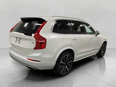 2021 Volvo XC90 T6 AWD Momentum 7P