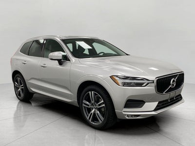 2021 Volvo XC60 T6 AWD Momentum