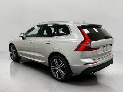 2021 Volvo XC60 T6 AWD Momentum