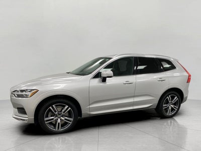2021 Volvo XC60 T6 AWD Momentum