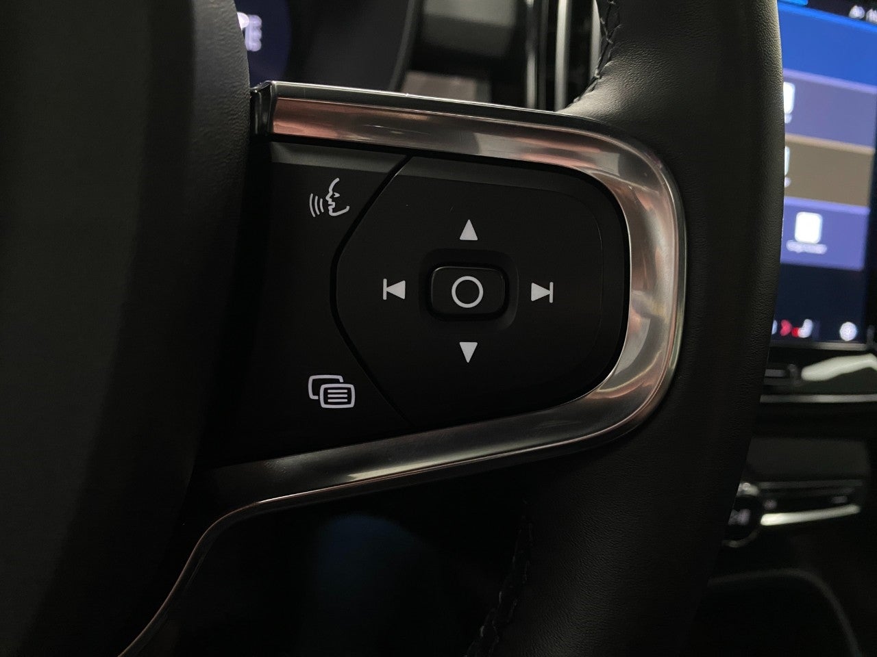 2023 Volvo C40 Recharge Pure Electric Twin eAWD Ultimate