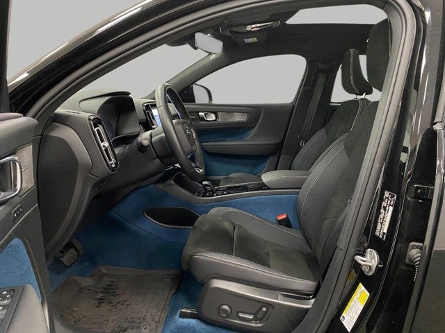 2023 Volvo C40 Recharge Pure Electric Twin eAWD Ultimate