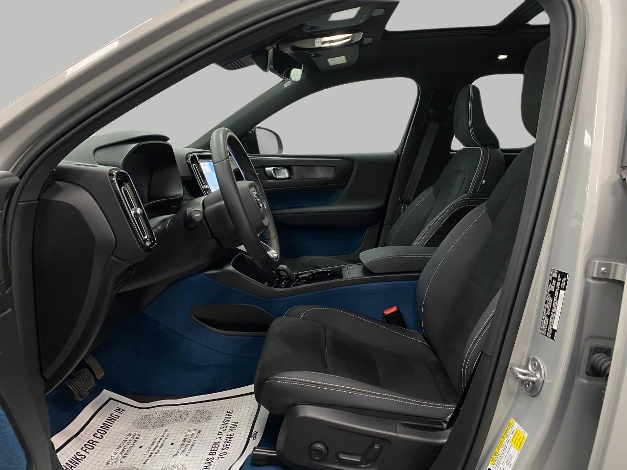 2023 Volvo XC40 Recharge Pure Electric Twin eAWD Ultimate