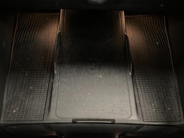 2023 Volvo XC40 Recharge Pure Electric Twin eAWD Ultimate