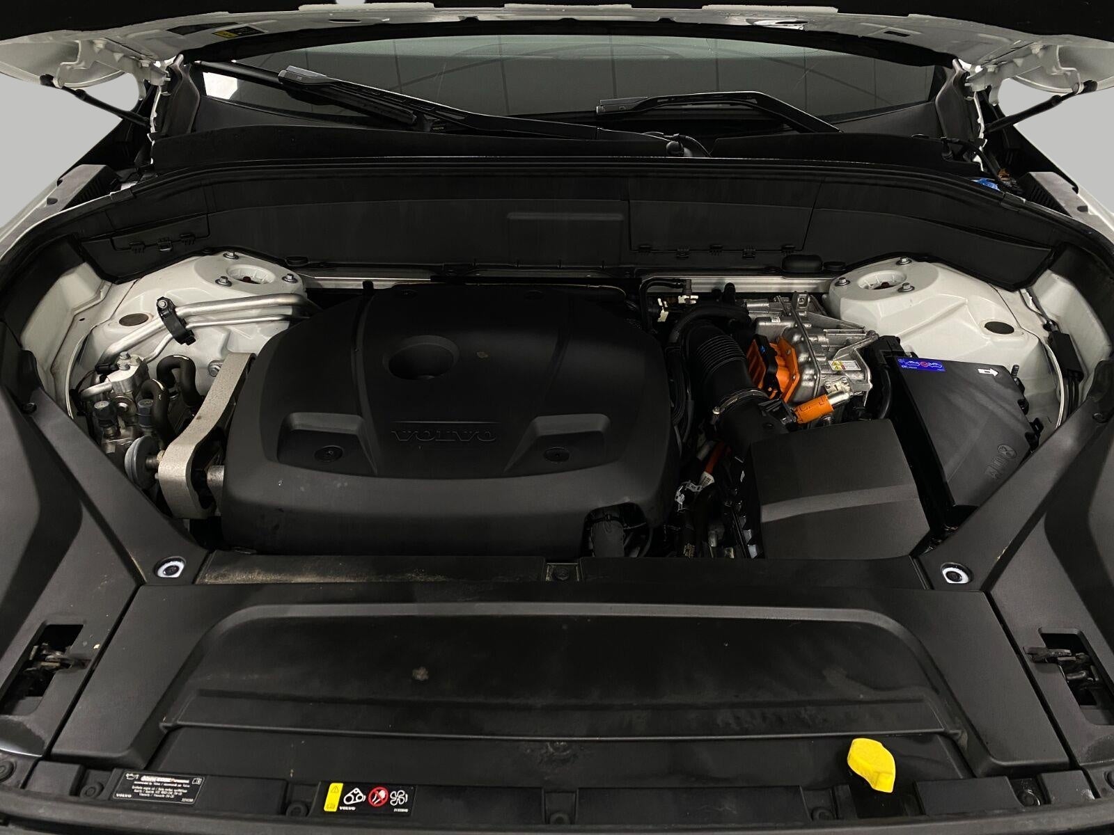2023 Volvo XC90 Recharge Plug-In Hybrid T8 eAWD PHEV Plus Bright Theme 7P