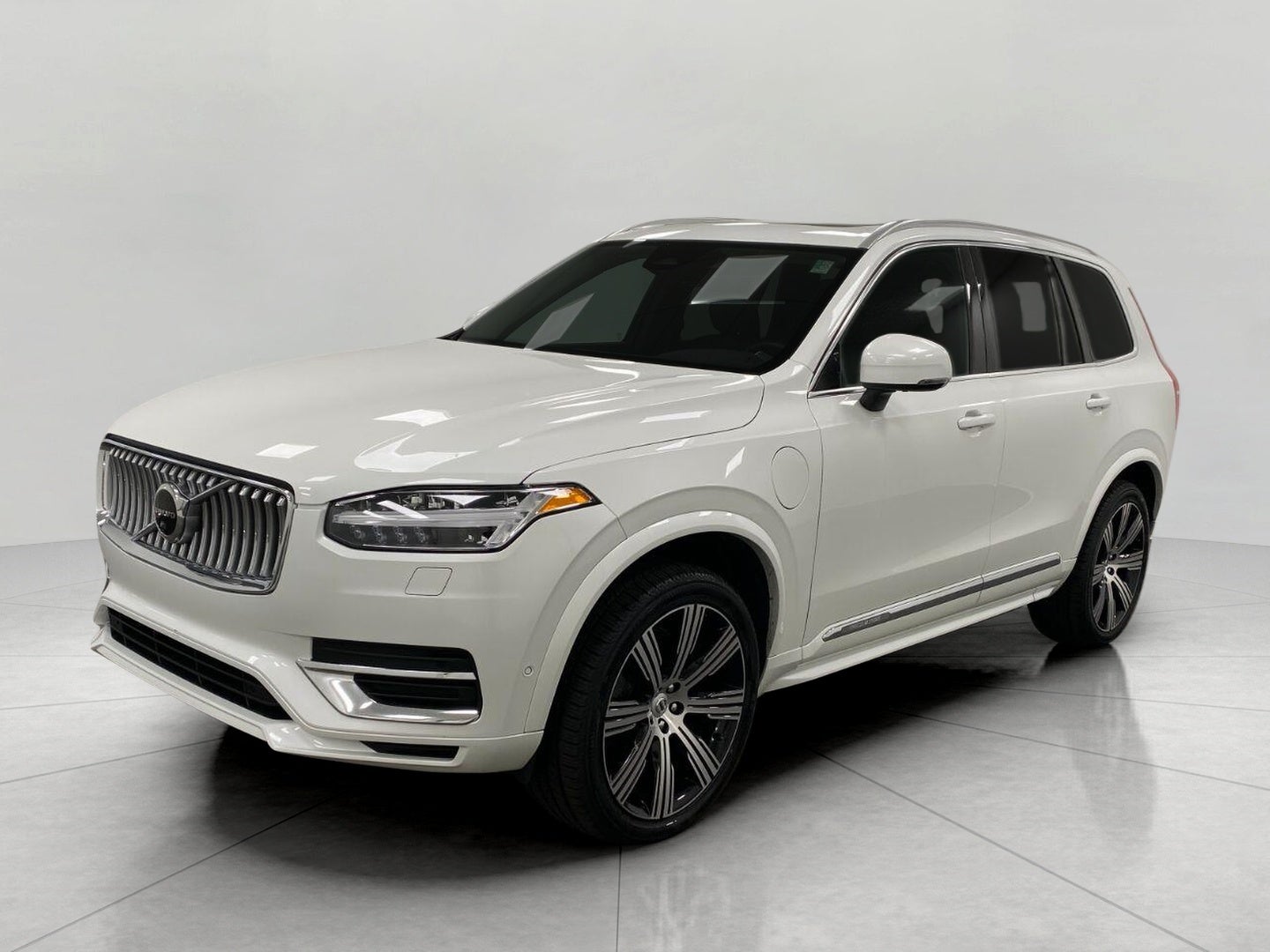 2023 Volvo XC90 Recharge Plug-In Hybrid T8 eAWD PHEV Plus Bright Theme 7P
