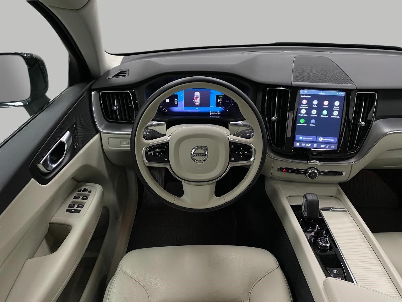 2024 Volvo XC60 Recharge Plug-In Hybrid T8 eAWD PHEV Core Dark Theme