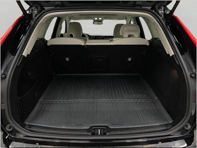 2024 Volvo XC60 Recharge Plug-In Hybrid T8 eAWD PHEV Core Dark Theme