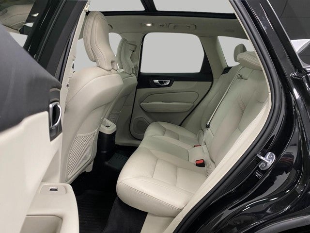 2024 Volvo XC60 Recharge Plug-In Hybrid T8 eAWD PHEV Core Dark Theme