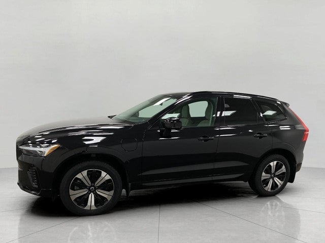 2024 Volvo XC60 Recharge Plug-In Hybrid T8 eAWD PHEV Core Dark Theme
