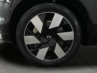 2024 Volvo XC60 Recharge Plug-In Hybrid T8 eAWD PHEV Plus Dark Theme