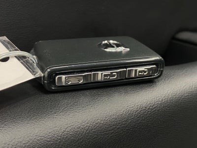 2024 Volvo XC60 Recharge Plug-In Hybrid T8 eAWD PHEV Plus Dark Theme
