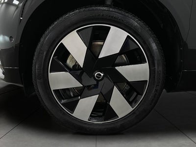 2024 Volvo XC60 Recharge Plug-In Hybrid T8 eAWD PHEV Plus Dark Theme