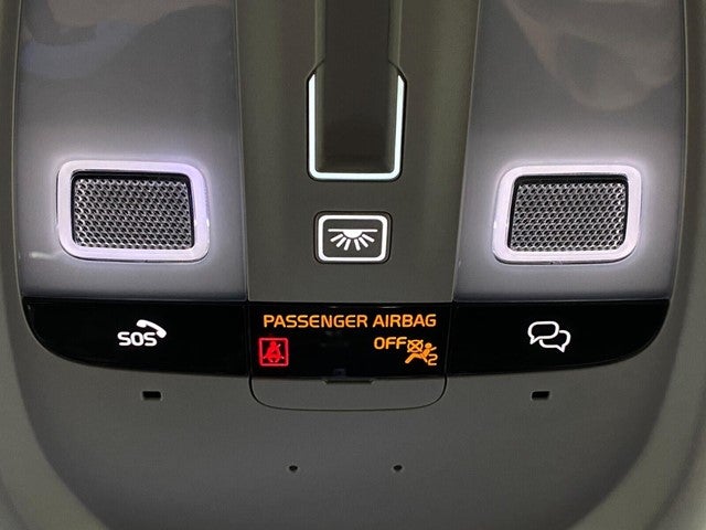 2024 Volvo XC60 Recharge Plug-In Hybrid T8 eAWD PHEV Plus Dark Theme