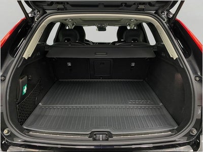 2024 Volvo XC60 Recharge Plug-In Hybrid T8 eAWD PHEV Plus Dark Theme