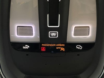 2024 Volvo XC60 Recharge Plug-In Hybrid T8 eAWD PHEV Ultimate Dark Theme