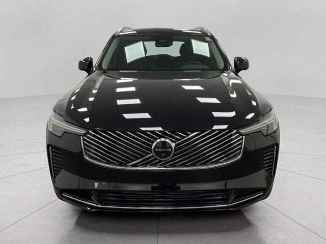 2026 Volvo XC90 Plug-In Hybrid T8 AWD Plus 6-Seater