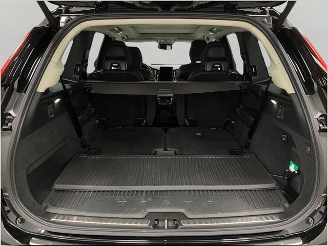 2026 Volvo XC90 Plug-In Hybrid T8 AWD Plus 6-Seater
