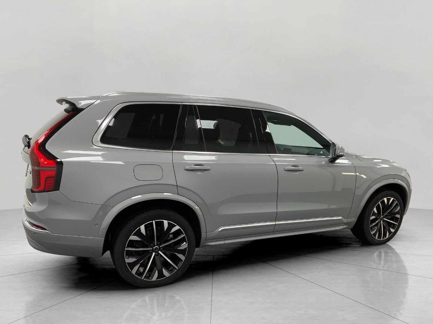 2025 Volvo XC90 Plug-In Hybrid 2025.5 T8 AWD Plus 7-Seater