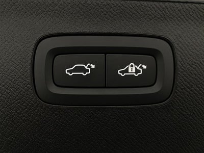 2025 Volvo XC90 Plug-In Hybrid 2025.5 T8 AWD Plus 7-Seater