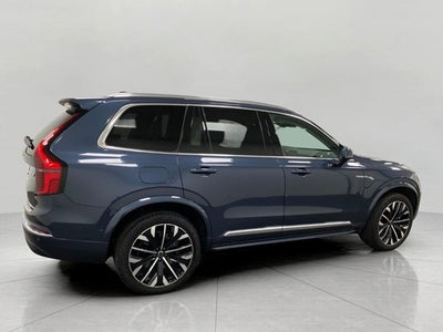 2026 Volvo XC90 Plug-In Hybrid T8 AWD Plus 7-Seater