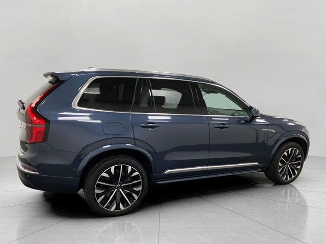 2026 Volvo XC90 Plug-In Hybrid T8 AWD Plus 7-Seater