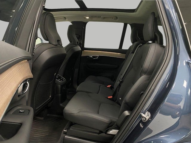 2026 Volvo XC90 Plug-In Hybrid T8 AWD Plus 7-Seater