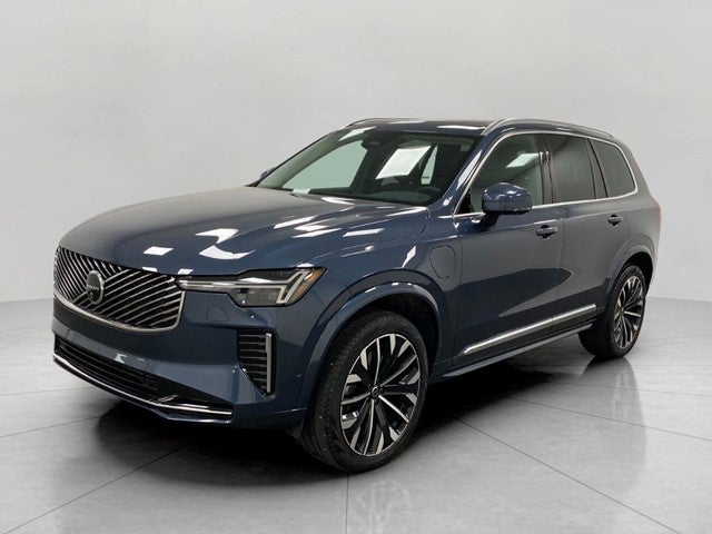 2026 Volvo XC90 Plug-In Hybrid T8 AWD Plus 7-Seater