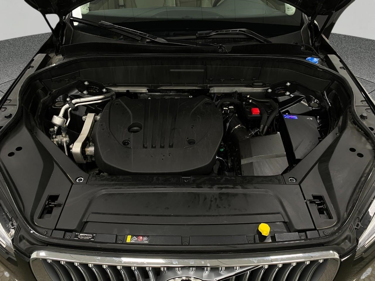 2023 Volvo XC90 B5 AWD Plus 7P