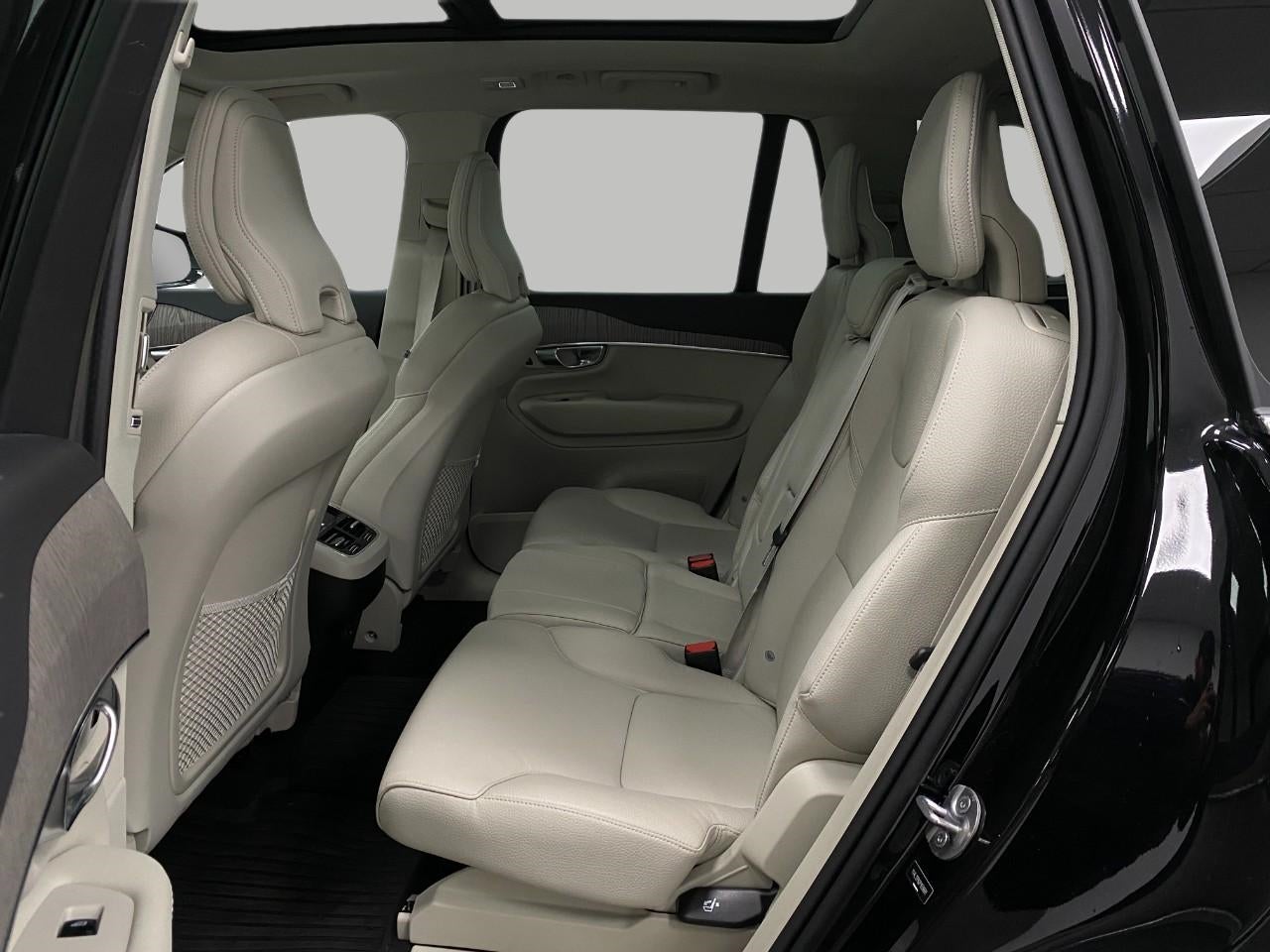 2023 Volvo XC90 B5 AWD Plus 7P