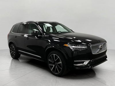 2023 Volvo XC90 B5 AWD Plus 7P