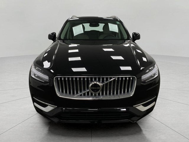 2023 Volvo XC90 B5 AWD Plus 7P