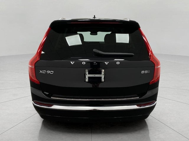 2023 Volvo XC90 B5 AWD Plus 7P