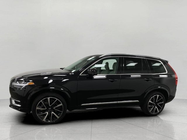 2023 Volvo XC90 B5 AWD Plus 7P