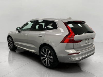 2023 Volvo XC60 B5 AWD Ultimate Bright Theme