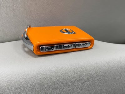 2023 Volvo XC60 B5 AWD Ultimate Bright Theme
