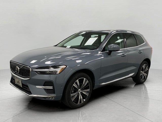 2023 Volvo XC60 B5 AWD Ultimate Bright Theme
