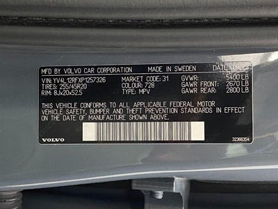 2023 Volvo XC60 B5 AWD Ultimate Bright Theme