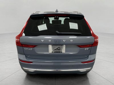2023 Volvo XC60 B5 AWD Ultimate Bright Theme
