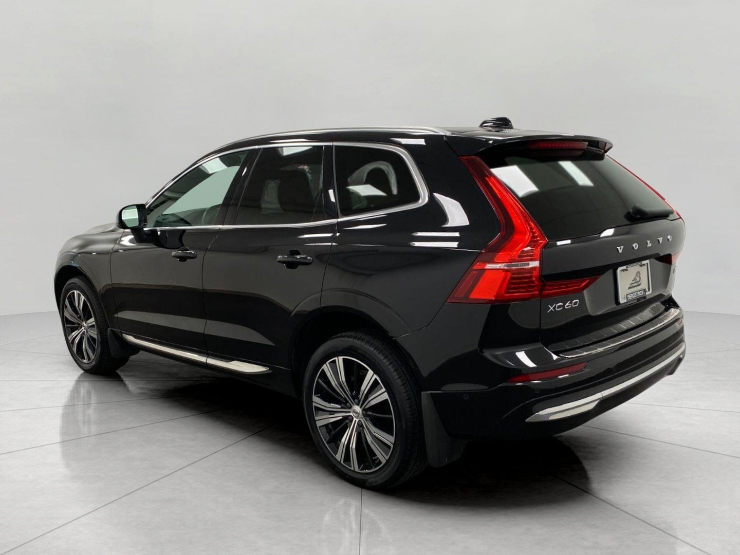 2022 Volvo XC60 B5 AWD Inscription
