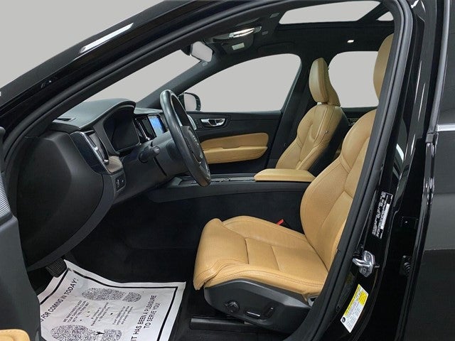 2022 Volvo XC60 B5 AWD Inscription