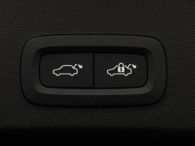 2026 Volvo XC40 B5 AWD Plus