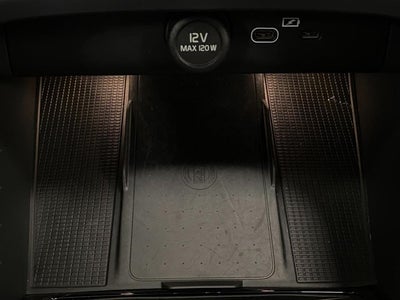 2026 Volvo XC40 B5 AWD Plus