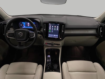 2026 Volvo XC40 B5 AWD Ultra
