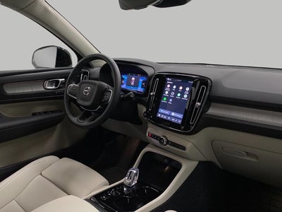 2026 Volvo XC40 B5 AWD Ultra