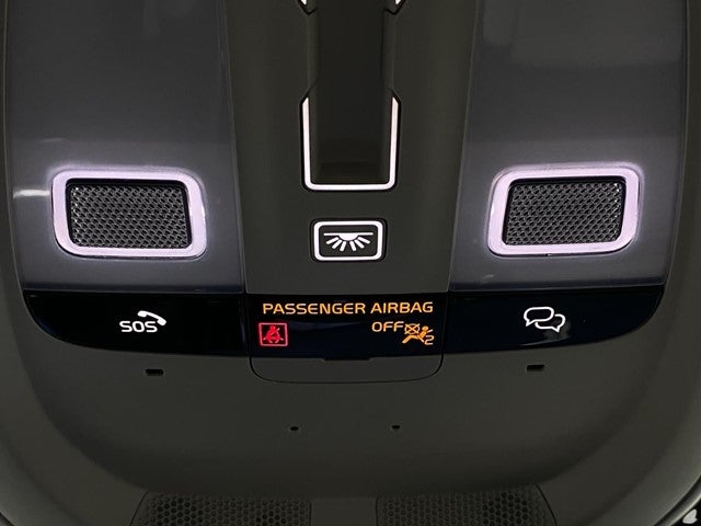 2026 Volvo XC40 B5 AWD Ultra