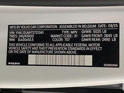 2026 Volvo XC40 B5 AWD Ultra